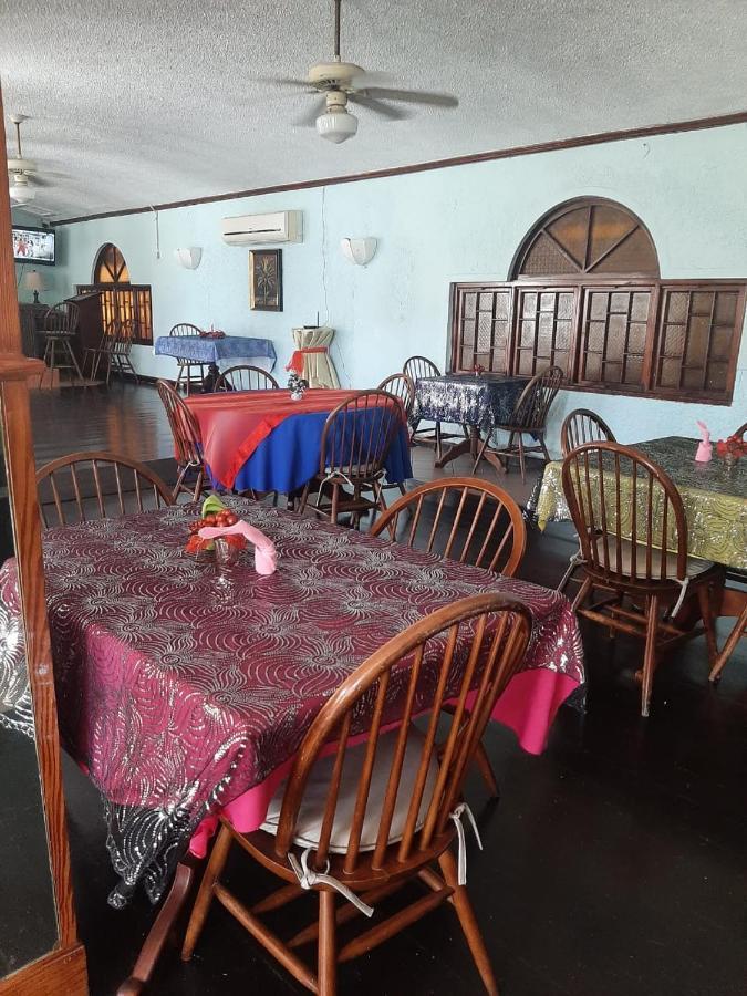 Fisherman'S Inn Hotel Florence Hall ภายนอก รูปภาพ