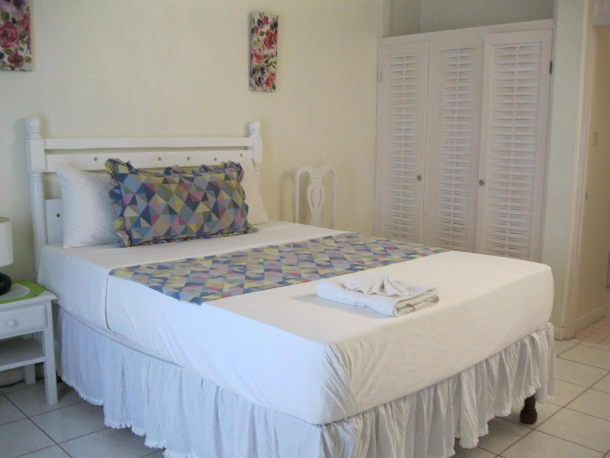 Fisherman'S Inn Hotel Florence Hall ภายนอก รูปภาพ
