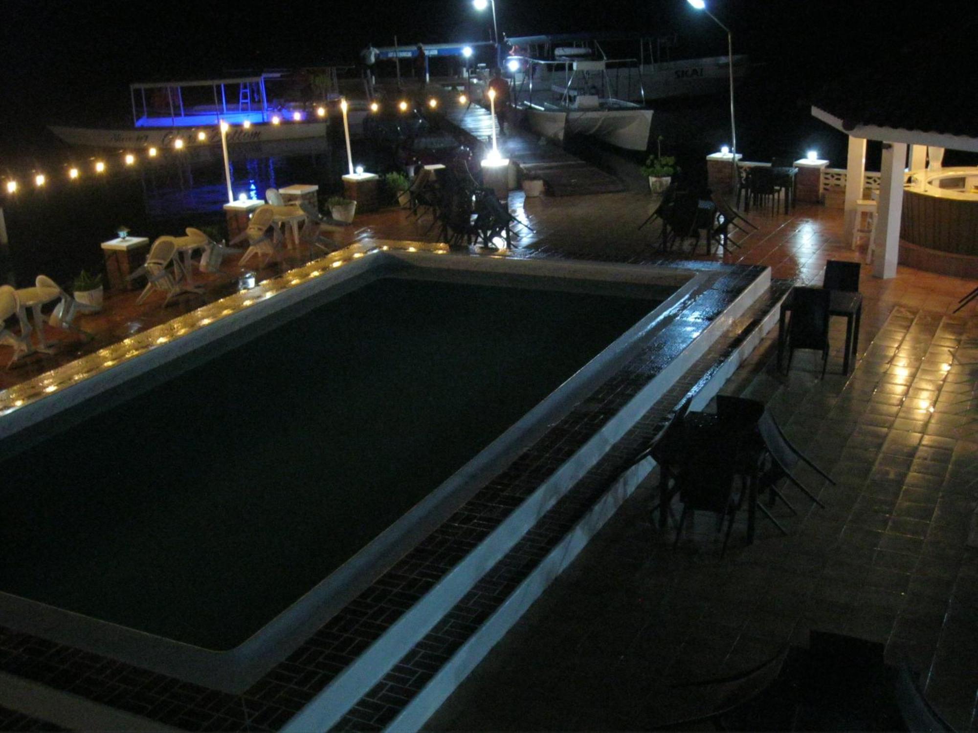 Fisherman'S Inn Hotel Florence Hall ภายนอก รูปภาพ