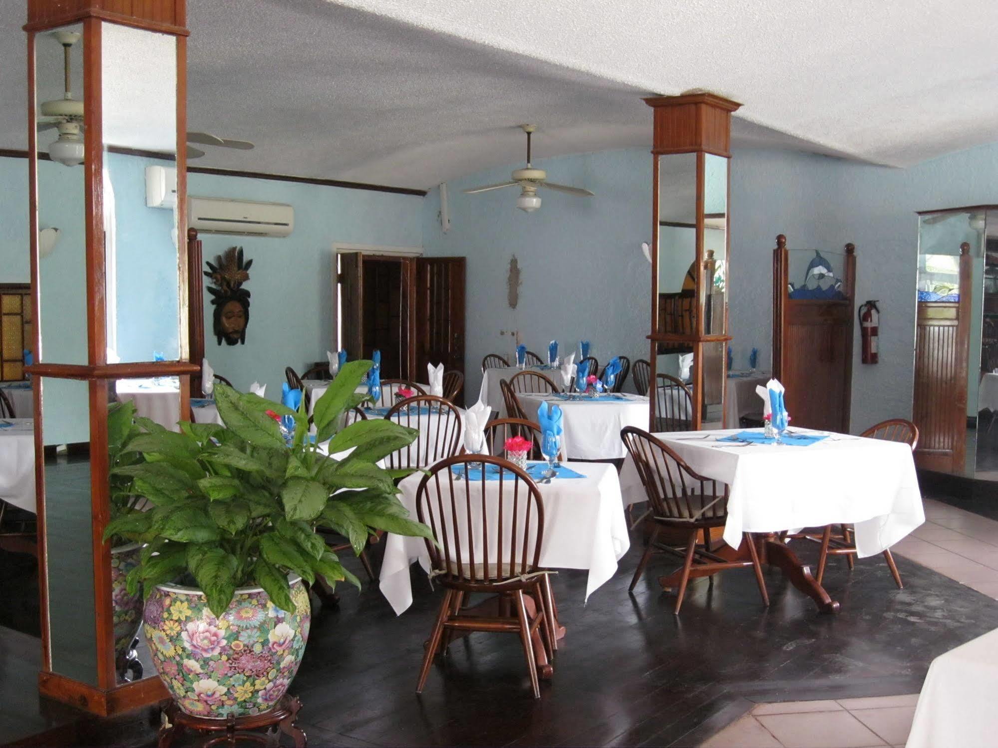 Fisherman'S Inn Hotel Florence Hall ภายนอก รูปภาพ