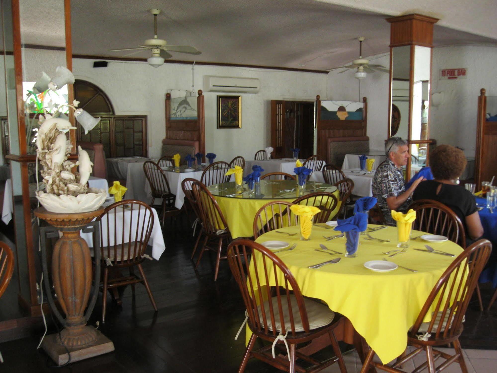Fisherman'S Inn Hotel Florence Hall ภายนอก รูปภาพ